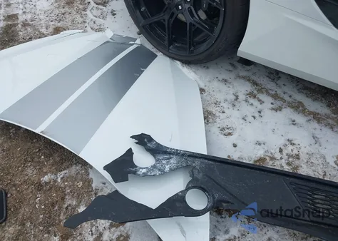 2021 Chevrolet Corvette Stingray Rwd 1Lt из США, поврежденный, VIN 1G1YA2D49M5117778